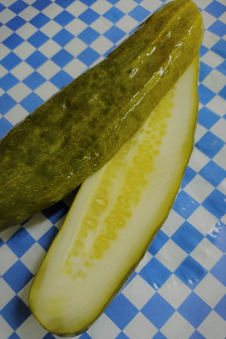 Giant Pickle (GF)